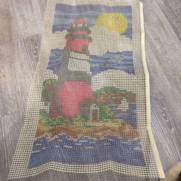 Caron Vintage 90s Large Latch Hook Kit Lighthouse 27" x 36" Vintage Canvas Yarn - Picture 1 of 7